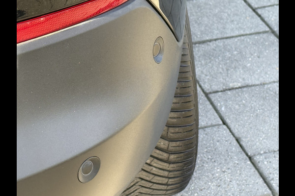 Opel Grandland X BWJ 2020 | 1.2T 131PK Business Executive | CLIMA | NAVI | CARPLAY | CAMERA A | PRIVACY GLASS | PDC 2X | LICHTMETAAL | CRUISE |