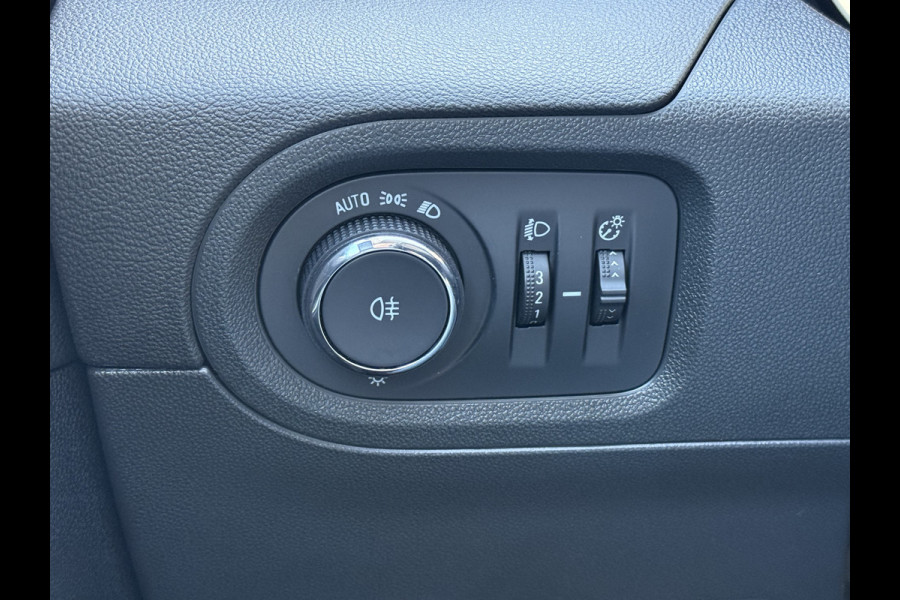 Opel Grandland X BWJ 2020 | 1.2T 131PK Business Executive | CLIMA | NAVI | CARPLAY | CAMERA A | PRIVACY GLASS | PDC 2X | LICHTMETAAL | CRUISE |