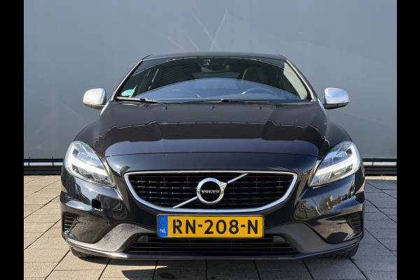 Volvo V40 BWJ 2018 | 2.0 D3 150PK R-DESIGN | TREKHAAK | PANO DAK | LEER | CAMERA A | CLIMA | NAVI | STOELVERW | PREMIUM AUDIO