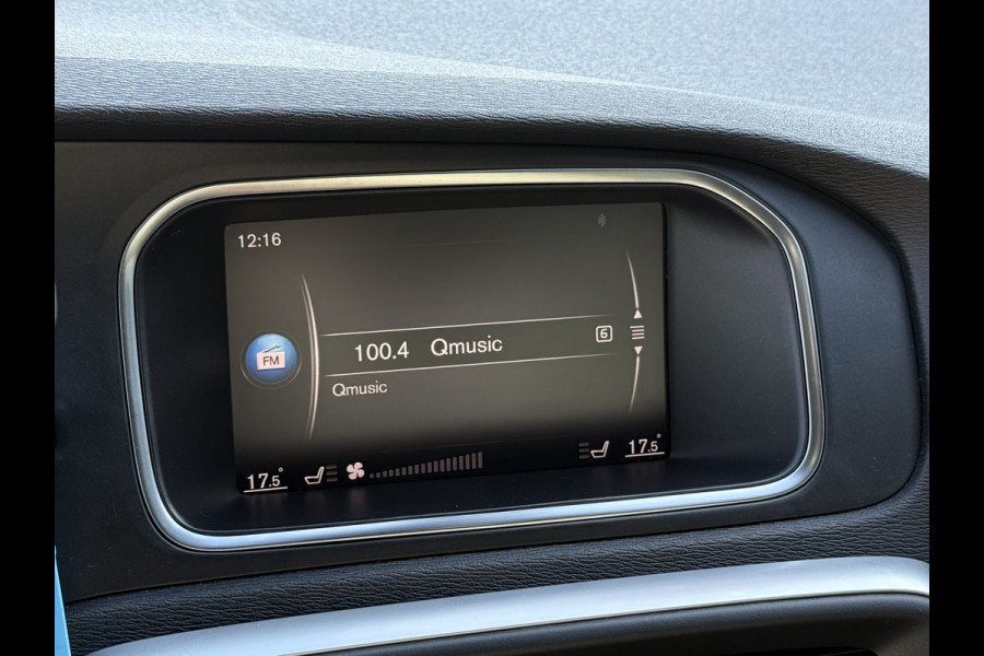 Volvo V40 BWJ 2018 | 2.0 D3 150PK R-DESIGN | TREKHAAK | PANO DAK | LEER | CAMERA A | CLIMA | NAVI | STOELVERW | PREMIUM AUDIO