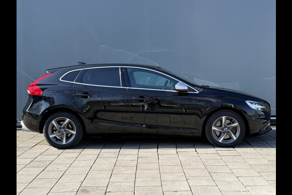 Volvo V40 BWJ 2018 | 2.0 D3 150PK R-DESIGN | TREKHAAK | PANO DAK | LEER | CAMERA A | CLIMA | NAVI | STOELVERW | PREMIUM AUDIO
