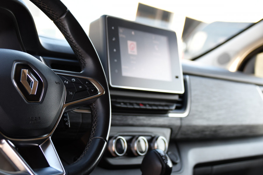 Renault Trafic 2.0 dCi 170 L2H1 Luxe Black Edition Adaptieve Cruise, Camera, Carplay, LED, 170pk, Clima, Automaat, Sensoren, Trekhaak, Uniek!