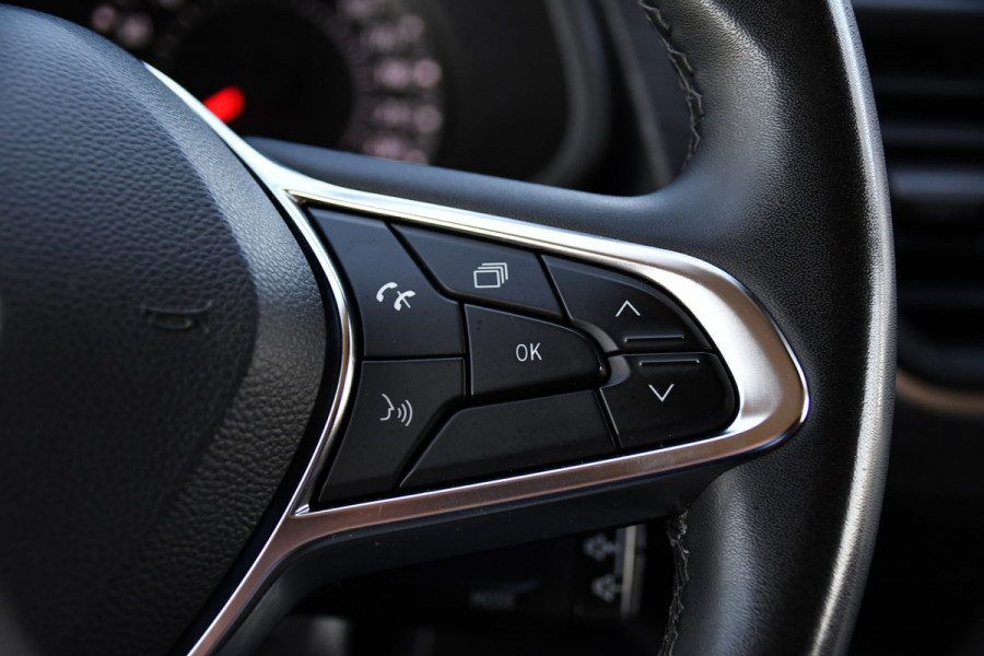 Renault Trafic 2.0 dCi 170 L2H1 Luxe Black Edition Adaptieve Cruise, Camera, Carplay, LED, 170pk, Clima, Automaat, Sensoren, Trekhaak, Uniek!