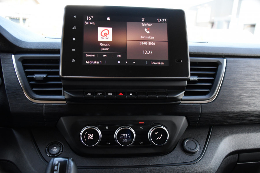 Renault Trafic 2.0 dCi 170 L2H1 Luxe Black Edition Adaptieve Cruise, Camera, Carplay, LED, 170pk, Clima, Automaat, Sensoren, Trekhaak, Uniek!