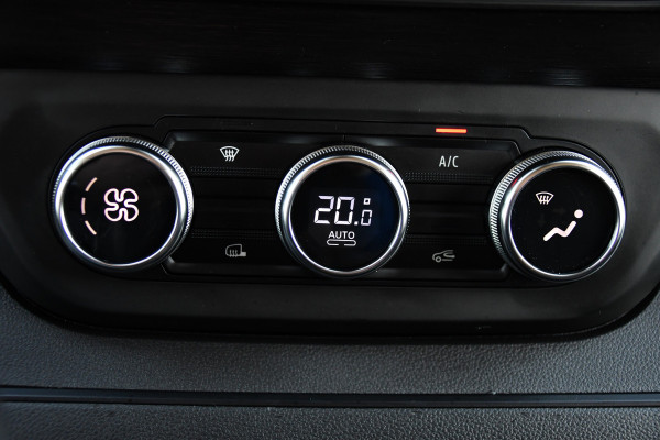 Renault Trafic 2.0 dCi 170 L2H1 Luxe Black Edition Adaptieve Cruise, Camera, Carplay, LED, 170pk, Clima, Automaat, Sensoren, Trekhaak, Uniek!