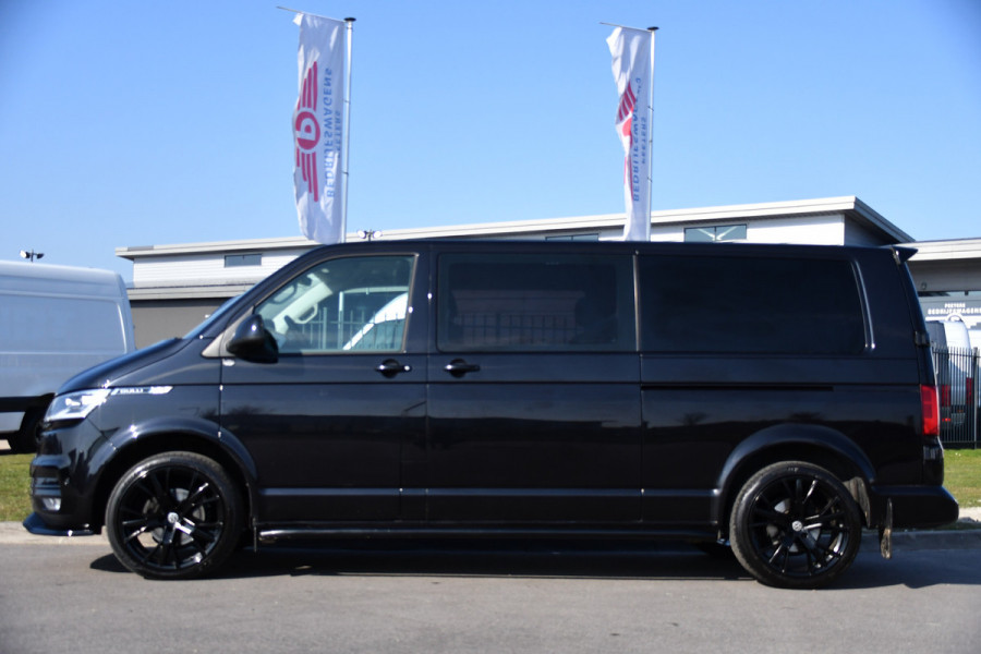 Volkswagen Transporter 2.0 TDI L2H1 32 DC Bulli Virtual, Adaptieve Cruise, Carplay, LED, 150PK, Stoelverwarming, Trekhaak, 2 x Schuifdeur, Standkachel, Uniek!