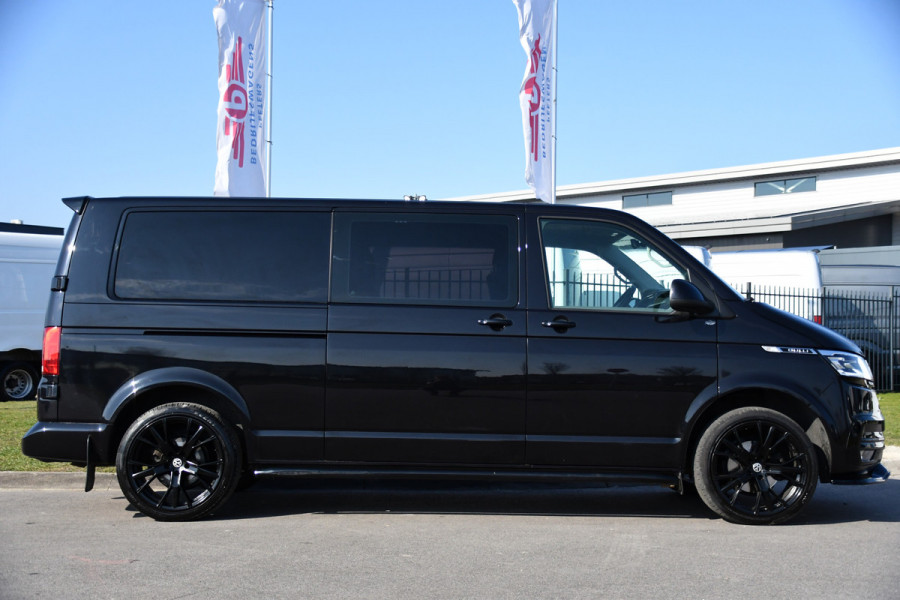 Volkswagen Transporter 2.0 TDI L2H1 32 DC Bulli Virtual, Adaptieve Cruise, Carplay, LED, 150PK, Stoelverwarming, Trekhaak, 2 x Schuifdeur, Standkachel, Uniek!