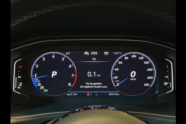 Volkswagen T-Roc 2.0 TSI 4Motion R|PANO|AKRA|KEYLESS|BEATS|BOMVOL!