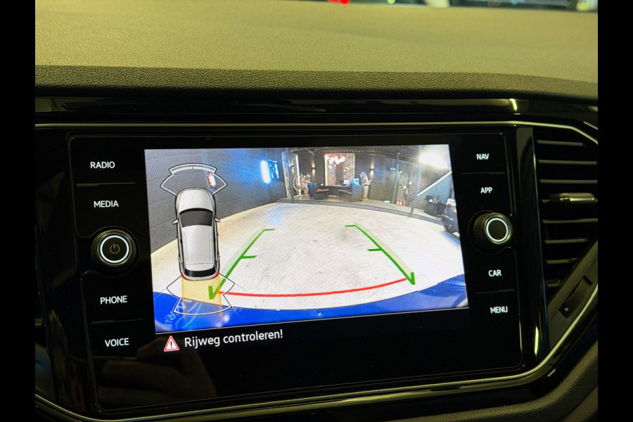 Volkswagen T-Roc 2.0 TSI 4Motion R|PANO|AKRA|KEYLESS|BEATS|BOMVOL!