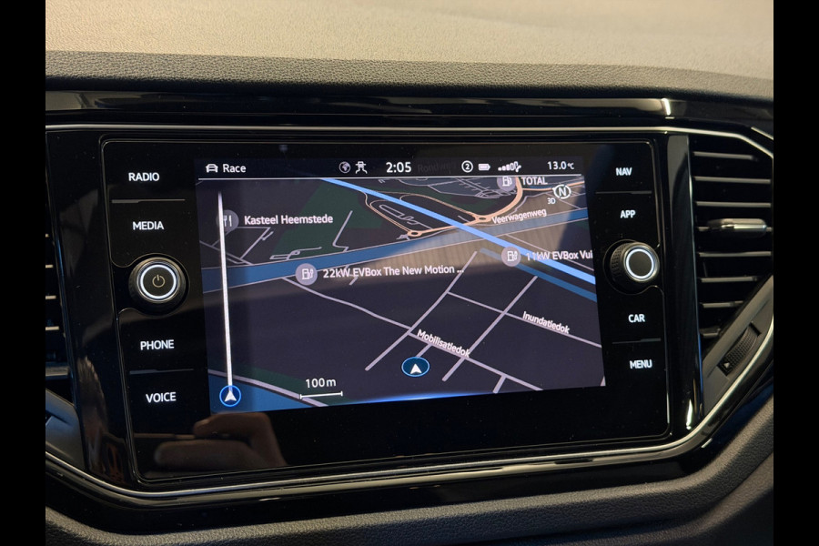 Volkswagen T-Roc 2.0 TSI 4Motion R|PANO|AKRA|KEYLESS|BEATS|BOMVOL!