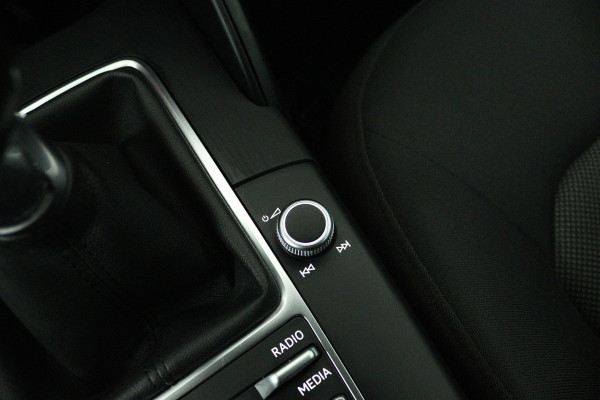 Audi A3 Sportback 30 TFSI Pro Line (PARKEERSENSOREN, CRUISE CONTROL, NAVIGATIE)