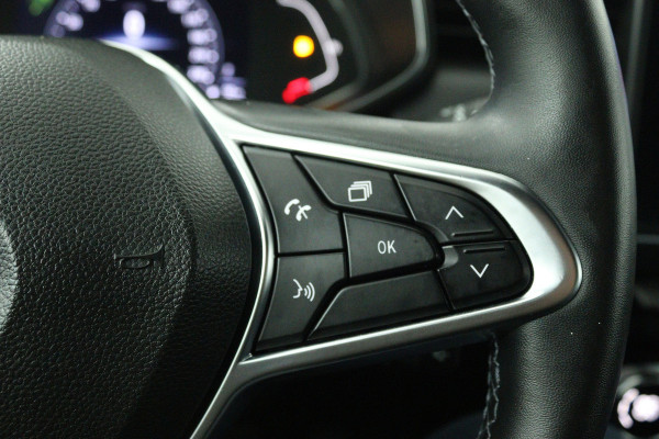 Renault Clio 1.0 TCe Intens (CARPLAY, CRUISE CONTROL, LANE-ASSIST, PARKEERSENSOREN, NAVIGATIE)