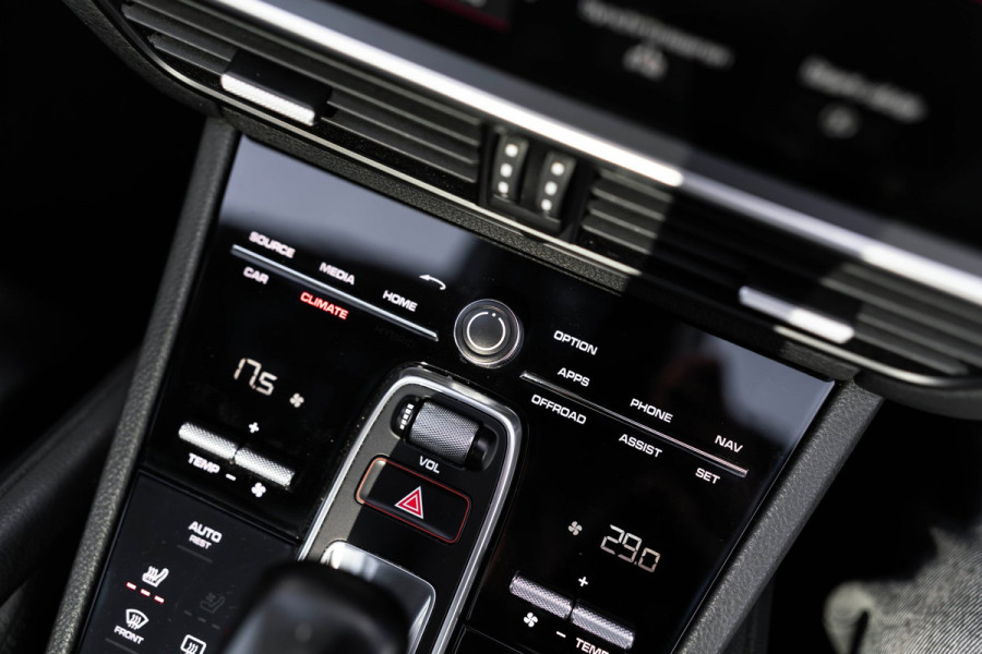 Porsche Cayenne Coupé 3.0 PANO LED LEDER