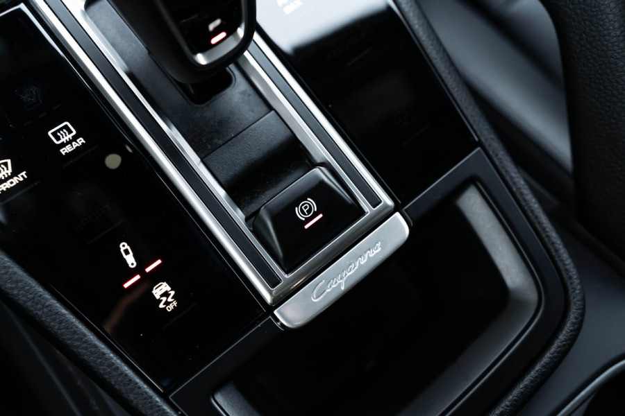 Porsche Cayenne Coupé 3.0 PANO LED LEDER