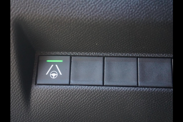 Peugeot 2008 1.2 Hybrid 136 GT 360 Camera