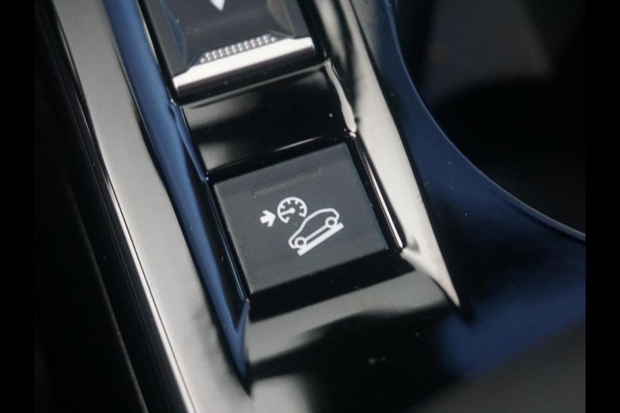 Peugeot 2008 1.2 Hybrid 136 GT 360 Camera