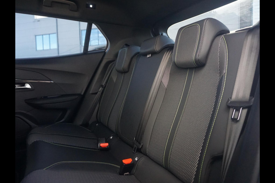 Peugeot 2008 1.2 Hybrid 136 GT 360 Camera