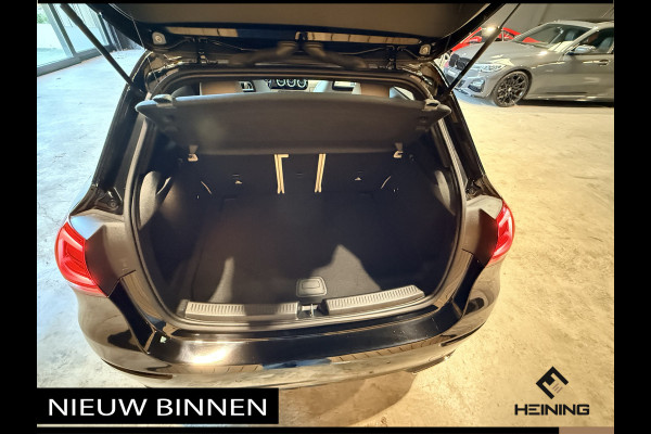 Mercedes-Benz A-Klasse 200 d Business Line. Les auto!!! BTW. Handgeschakeld. 60000 km. Camera. Apple-carplay. Navi.