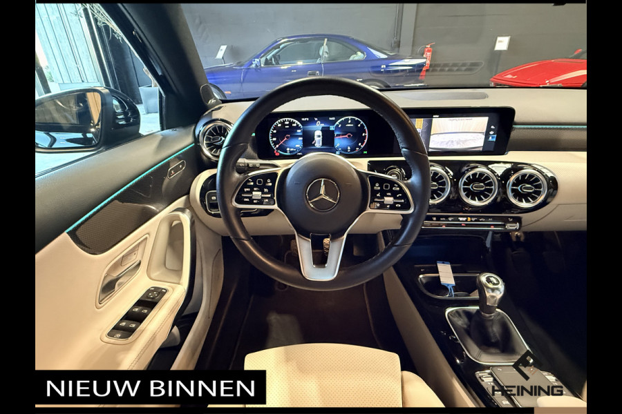 Mercedes-Benz A-Klasse 200 d Business Line. Les auto!!! BTW. Handgeschakeld. 60000 km. Camera. Apple-carplay. Navi.