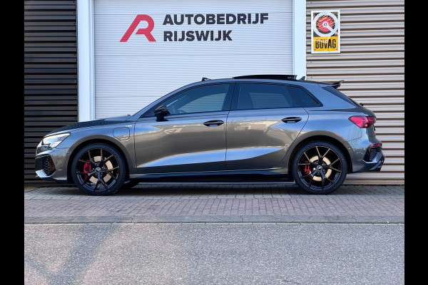 Audi A3 Sportback 45 TFSI e S edition Competition S3 Pano/Sfeer/Matrix