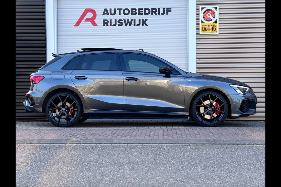 Audi A3 Sportback 45 TFSI e S edition Competition S3 Pano/Sfeer/Matrix