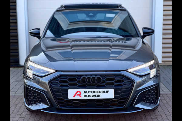 Audi A3 Sportback 45 TFSI e S edition Competition S3 Pano/Sfeer/Matrix