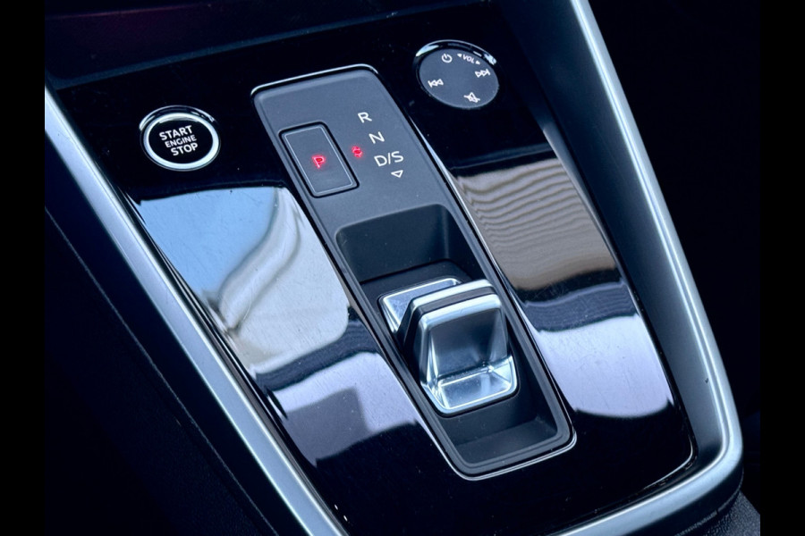 Audi A3 Sportback 45 TFSI e S edition Competition S3 Pano/Sfeer/Matrix