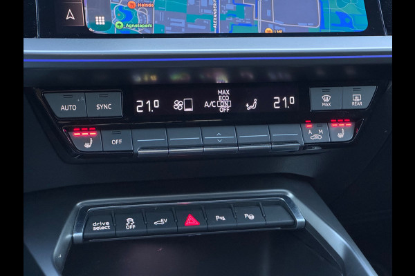 Audi A3 Sportback 45 TFSI e S edition Competition S3 Pano/Sfeer/Matrix