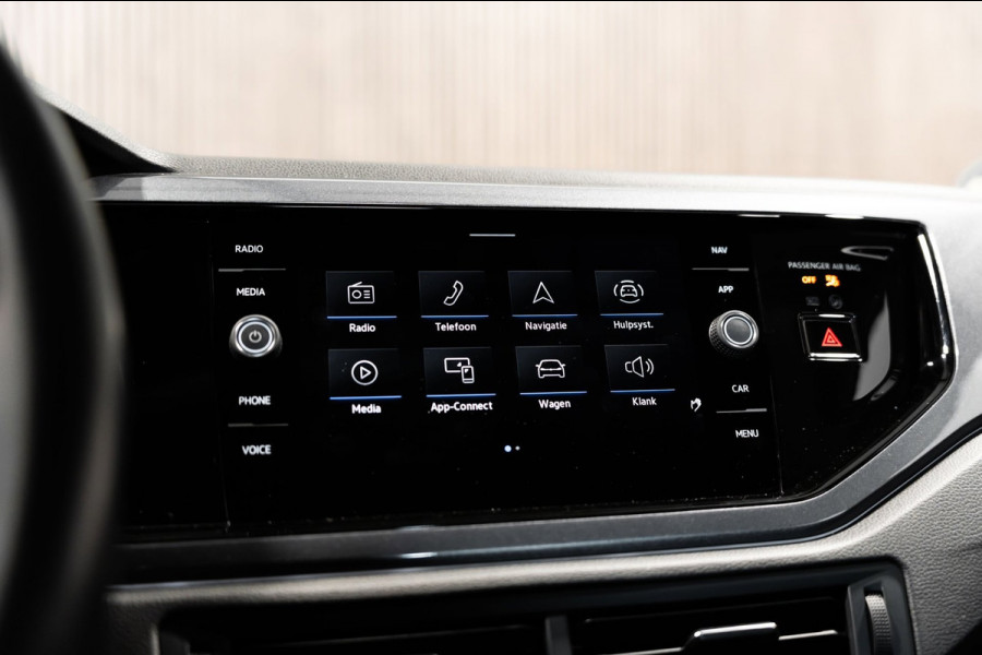 Volkswagen Polo 1.0 TSI Style DSG IQ NAVI