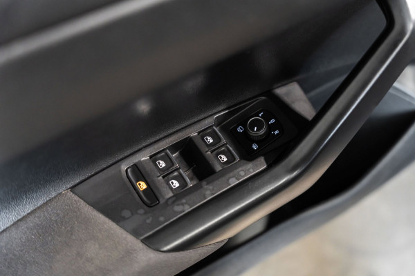 Volkswagen Polo 1.0 TSI Style DSG IQ NAVI