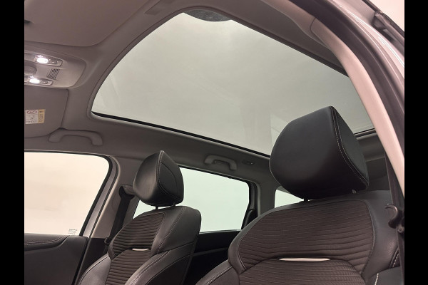 Renault Scénic 1.3 TCe Bose Full Options! Panoramadak Airco ECC Navi Carplay Full LED 7-Persoons 20" BOSE Premium Audio Head Up Display Trekhaak