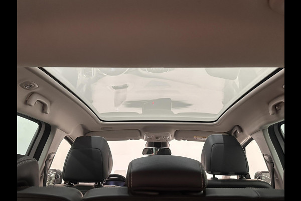 Renault Scénic 1.3 TCe Bose Full Options! Panoramadak Airco ECC Navi Carplay Full LED 7-Persoons 20" BOSE Premium Audio Head Up Display Trekhaak