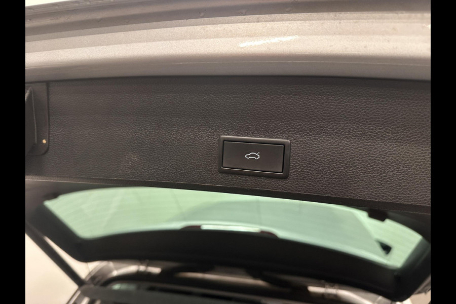 Seat Ateca 1.5 TSI Style Aut. DSG-7 Airco ECC Carplay Navi Winterpack Cruise Control Fill LED Ambiente verlichting Dinamica Pack Keyless Pack