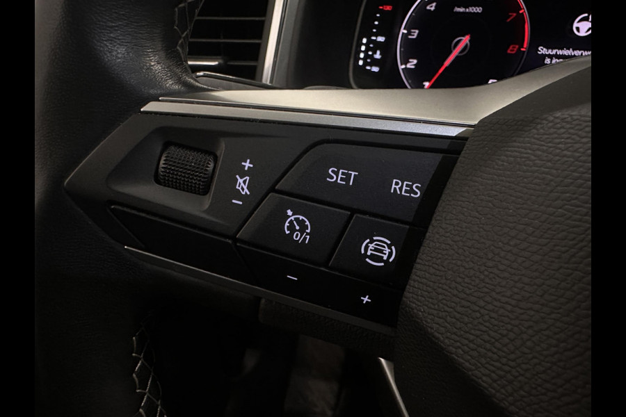 Seat Ateca 1.5 TSI Style Aut. DSG-7 Airco ECC Carplay Navi Winterpack Cruise Control Fill LED Ambiente verlichting Dinamica Pack Keyless Pack