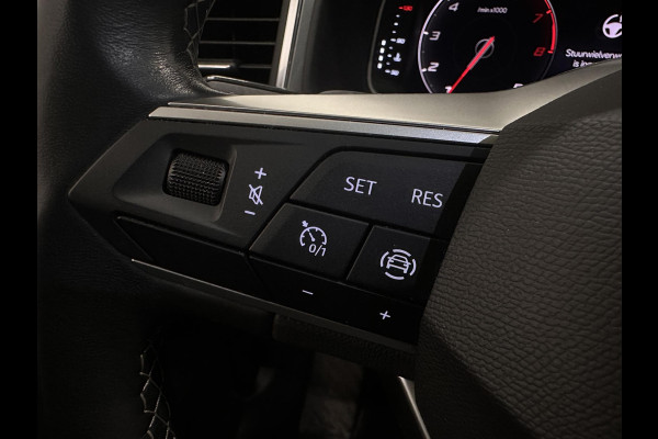 Seat Ateca 1.5 TSI Style Aut. DSG-7 Airco ECC Carplay Navi Winterpack Cruise Control Fill LED Ambiente verlichting Dinamica Pack Keyless Pack