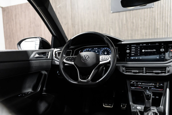 Volkswagen Taigo 1.0 TSI R-Line DSG IQ PANO CAMERA