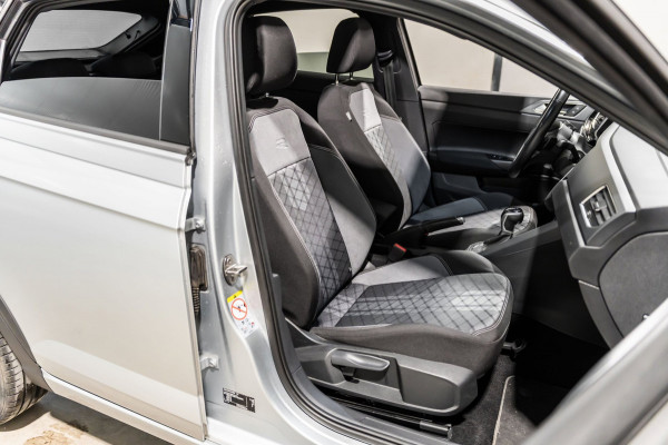 Volkswagen Taigo 1.0 TSI R-Line DSG IQ PANO CAMERA