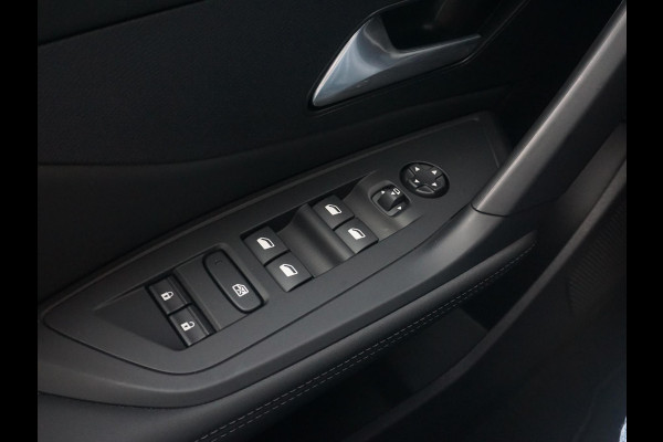 Peugeot 308 SW 1.6 Plug-in Hybrid 180 Allure Avantage 360 camera