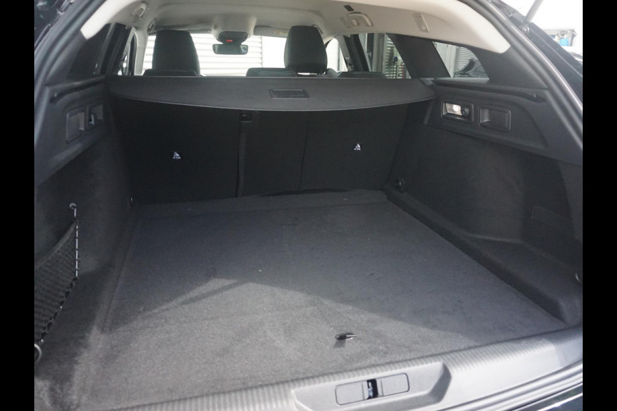 Peugeot 308 SW 1.6 Plug-in Hybrid 180 Allure Avantage 360 camera