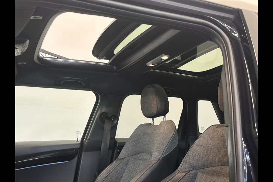 MINI Mini 1.5 Cooper Yours 5-DRS DCT-7 Aut. 136pk Panoramadak Sportstoelen Navi Carplay PDC Achter+Camera Full LED Armsteun Cruise Control Stoelverwarming