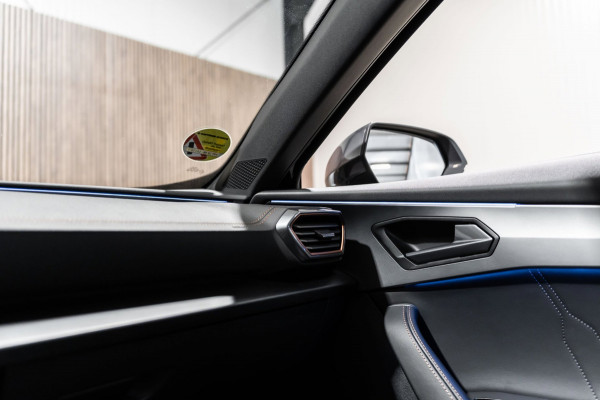 CUPRA Formentor 1.4 e-Hybrid Performance PANO LED CAMERA LEDER