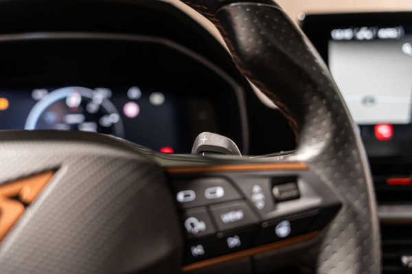 CUPRA Formentor 1.4 e-Hybrid Performance PANO LED CAMERA LEDER