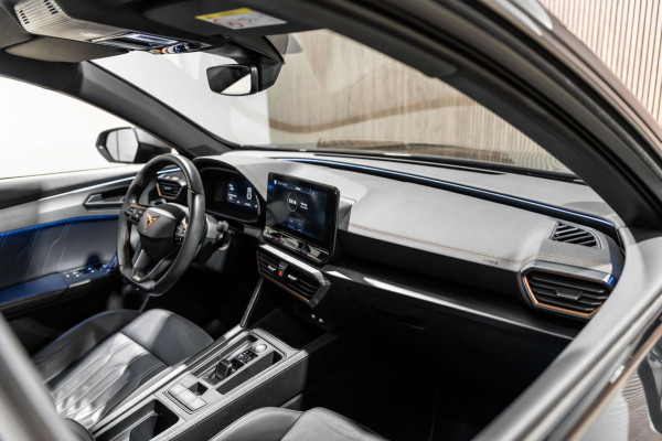 CUPRA Formentor 1.4 e-Hybrid Performance PANO LED CAMERA LEDER