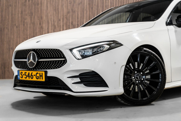 Mercedes-Benz A-Klasse 220 Limo PANO LED SFEERVERLICHTING