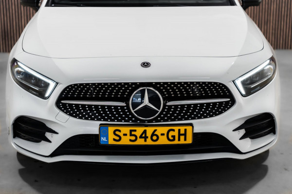 Mercedes-Benz A-Klasse 220 Limo PANO LED SFEERVERLICHTING