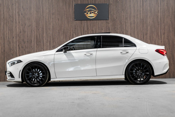 Mercedes-Benz A-Klasse 220 Limo PANO LED SFEERVERLICHTING