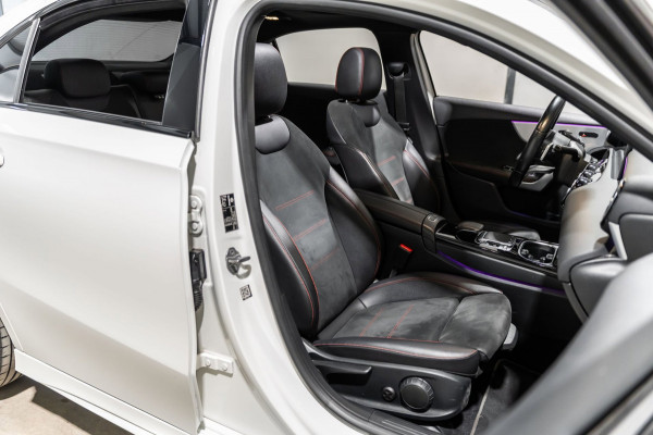 Mercedes-Benz A-Klasse 220 Limo PANO LED SFEERVERLICHTING