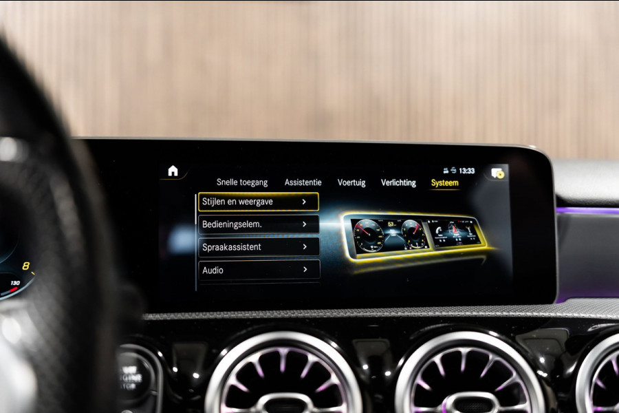 Mercedes-Benz A-Klasse 220 Limo PANO LED SFEERVERLICHTING