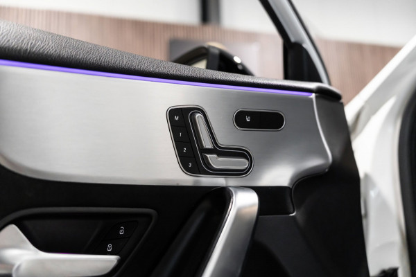 Mercedes-Benz A-Klasse 220 Limo PANO LED SFEERVERLICHTING