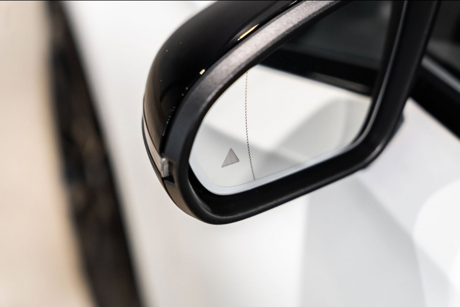 Mercedes-Benz A-Klasse 220 Limo PANO LED SFEERVERLICHTING